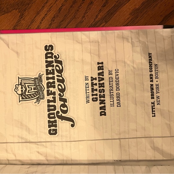 Monster High Ghoulfriends Books | Set of 2 Hardcover Books - Picture 5 of 13